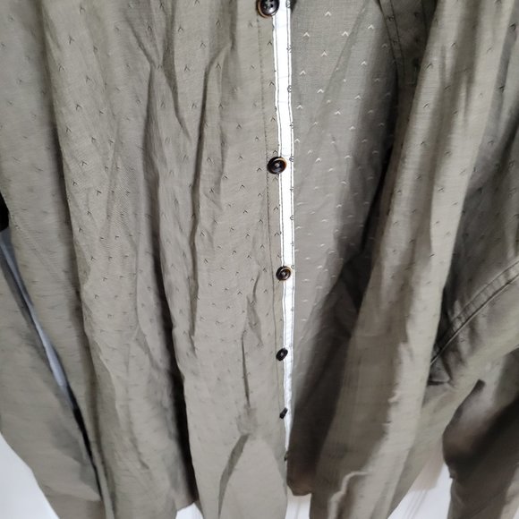 Men's XXL Suave Button Down - Picture 4 of 7